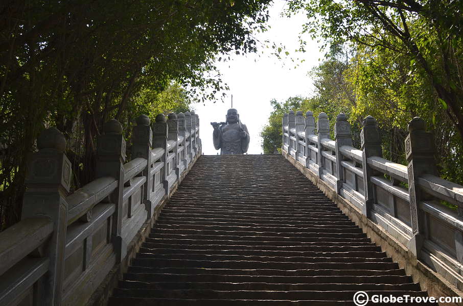 Bai Dinh Temple budha