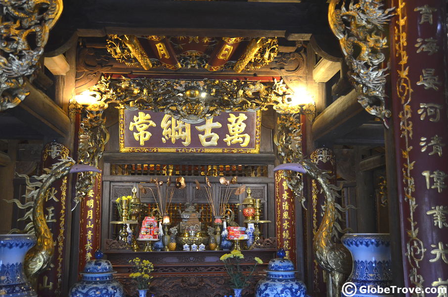 The intricate details of the temple alter in Trang An