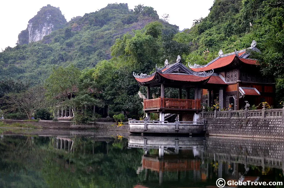 The temple in Trang An which we missed.