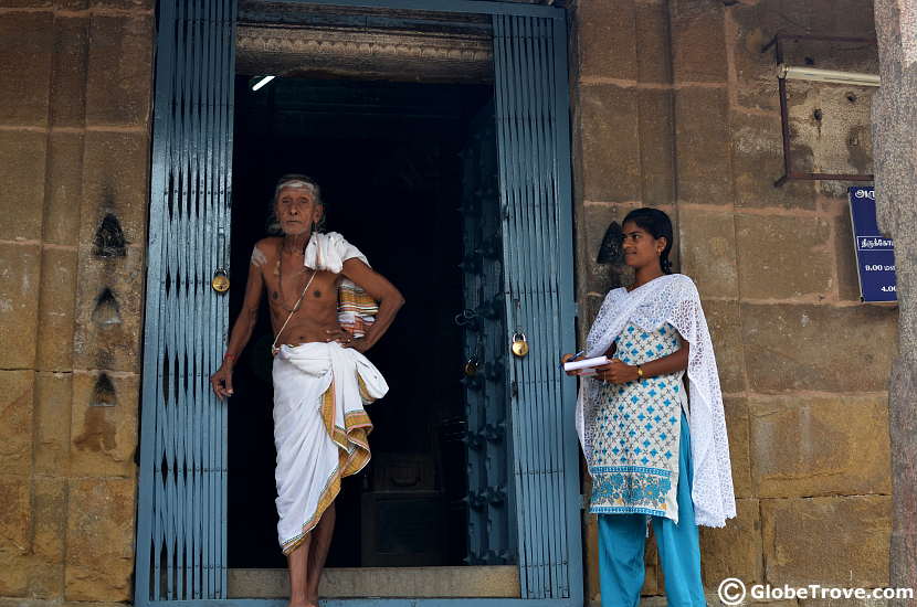 The Pandit who told us all about the kanchi Kailasanathar temple.