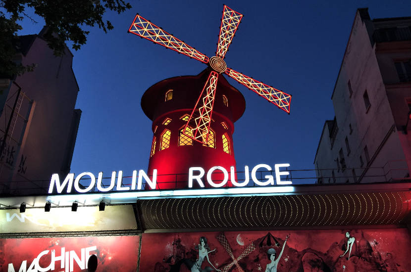 For some the Moulin Rouge ranks really high on the list of Paris attractions.