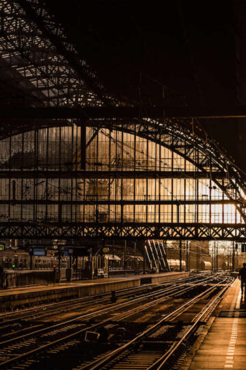 Amsterdam: The History Of The First Financial Hub. 15 Amsterdam history