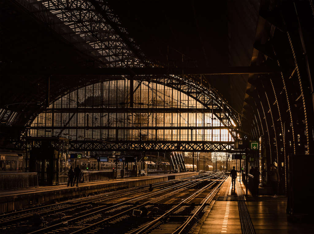 Amsterdam: The History Of The First Financial Hub.