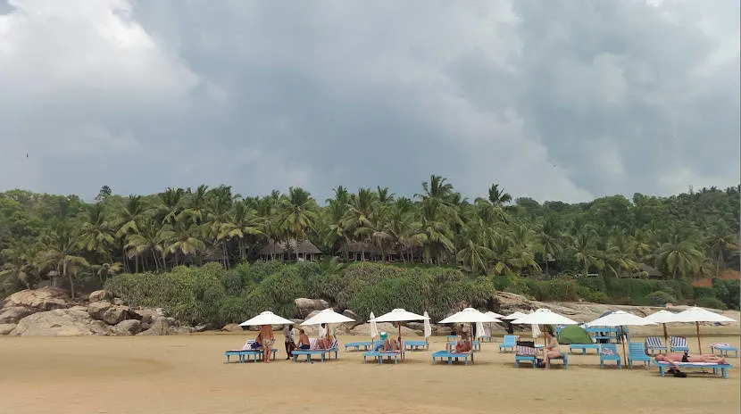 Manaltheeram resort on Chowara beach