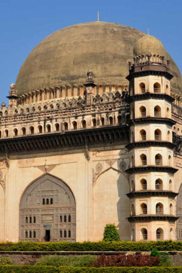 The Magnificent Gol Gumbaz - A Walk Back To The 17th Century 16 A full view of the Gol Gumbaz
