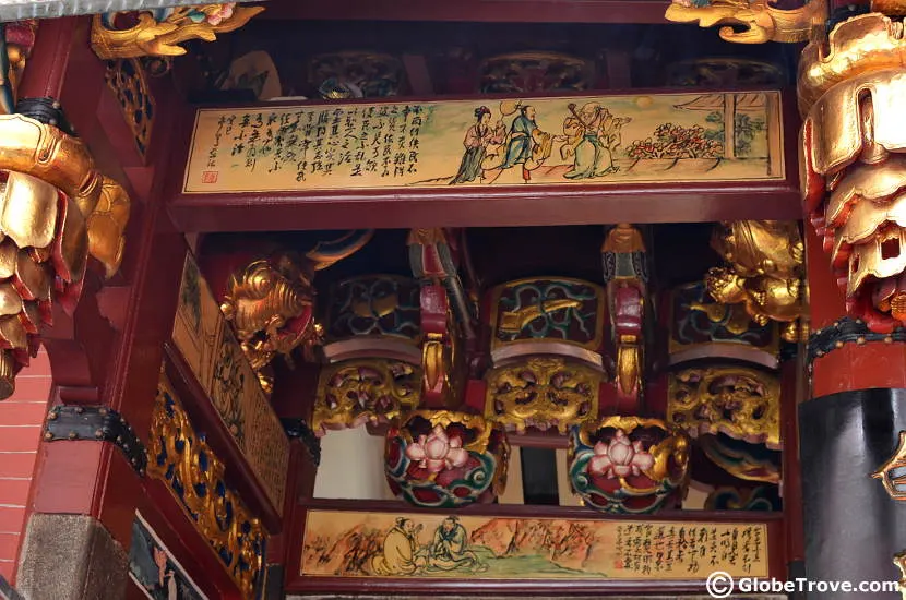 The gorgeous Confucius paintings in the Temple of the Heavenly Jade Emperor. 