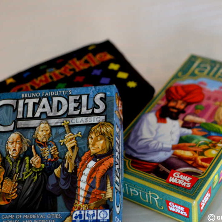25 Epic Travel Board Games for 2026 -Perfect for all kinds of trips! 11 Board Games for travellers