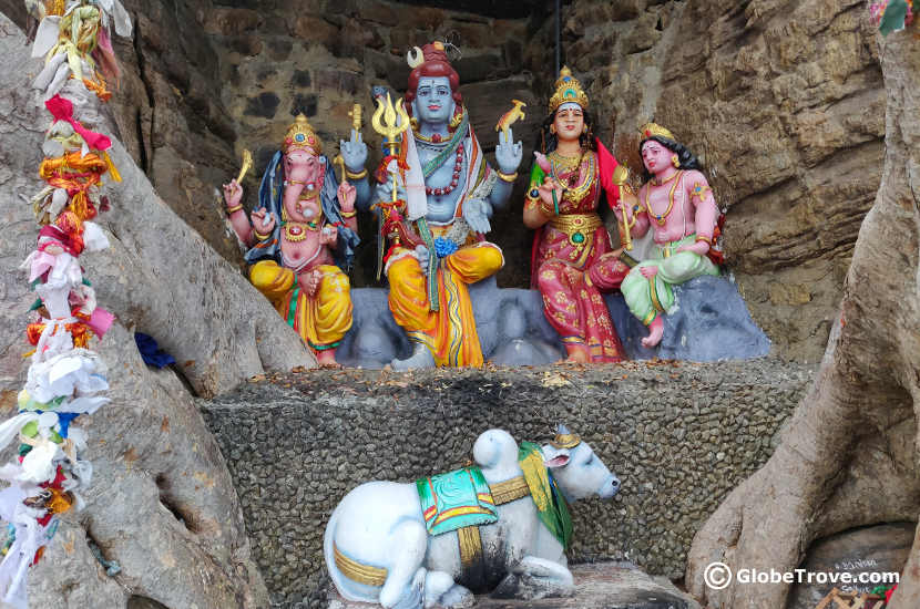 Koneswaram temple with its colorful idols is one of the things to do in Trincomalee.