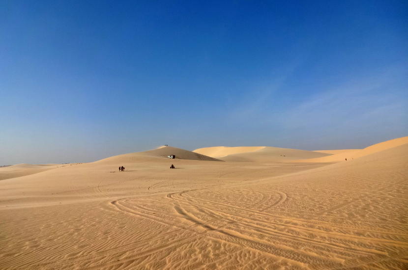 The vast expanse of  the sand dunes.