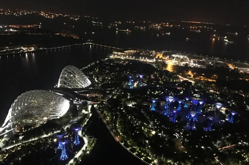 Ce-La-Vi is another one of the popular rooftop bars in Singapore