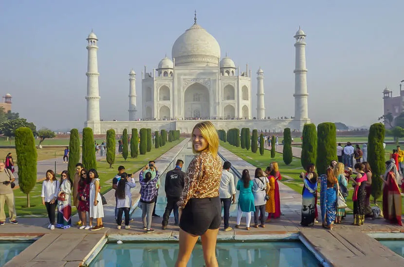 9 Taj Mahal