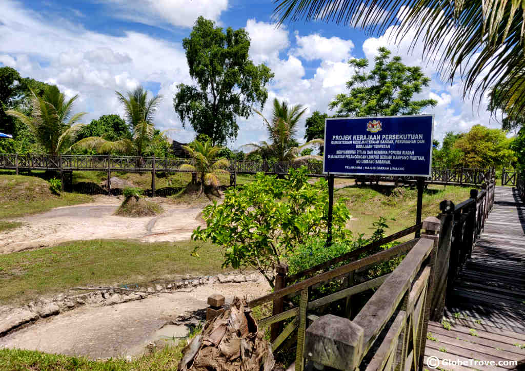 Kampung Meritam´s Mud Volcanoes