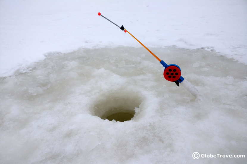 Ice fishing in Murmansk