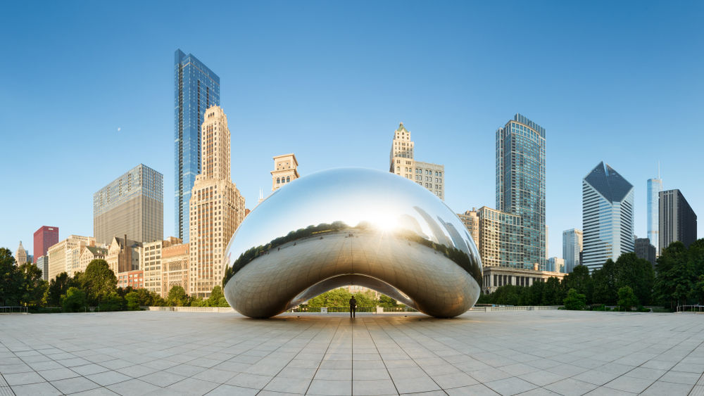If you want to beat the crowds and enjoy the city, Chicago is the perfect place to spend February in the USA.