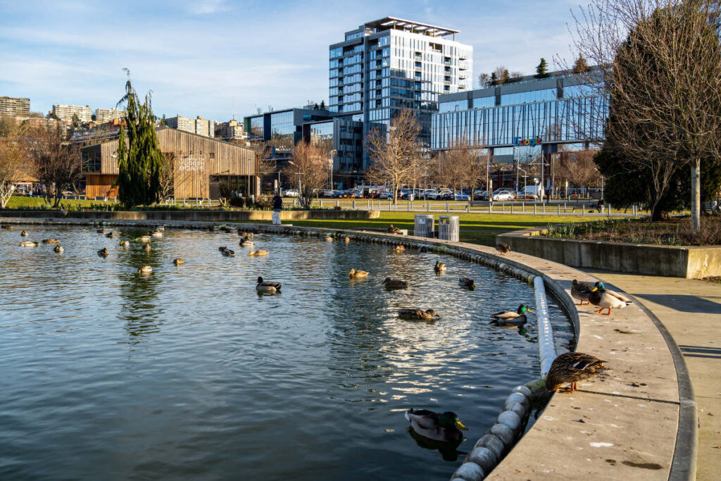 Another one of the interesting things to do in Seattle is to learn about city's iconic history.