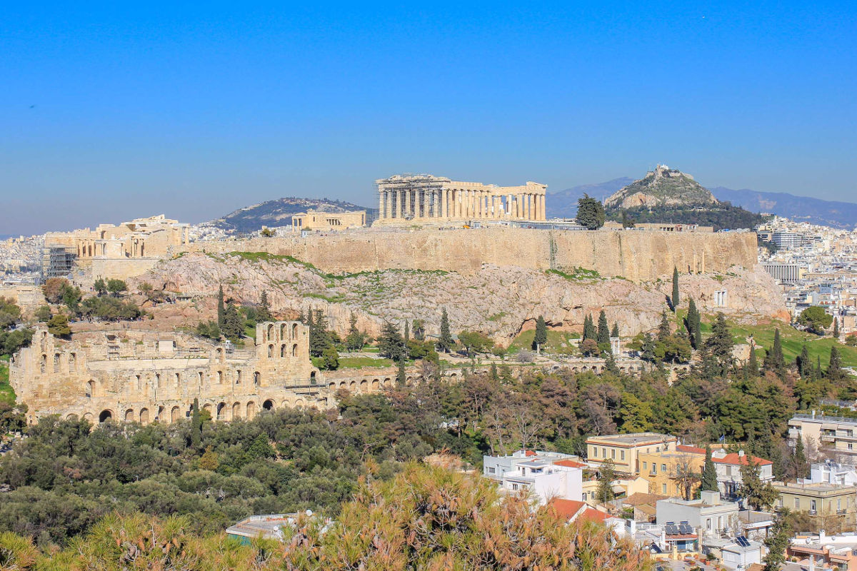 April In Europe: 20 Amazing Locations To Add To Your Bucket List ...