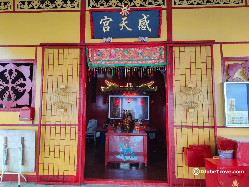 Most of the Penang Clan jetties have gorgeous temples. This one if from Chew jetty.