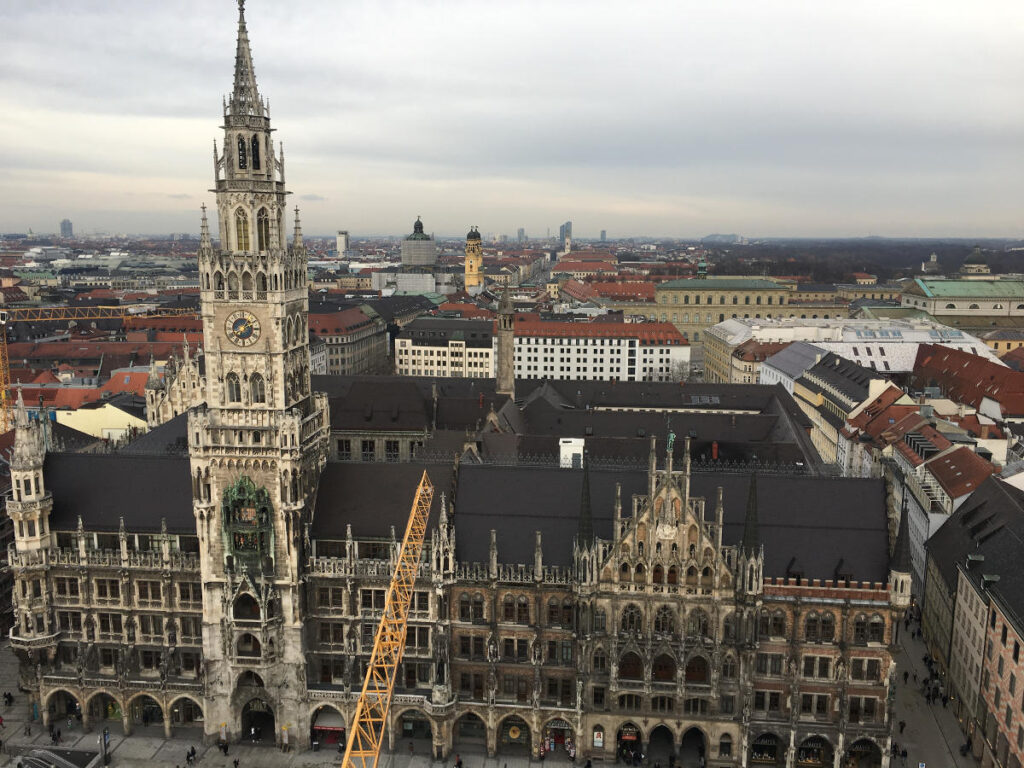 If you are a looking for a big city to spend September in Europe, think of visiting Munich!