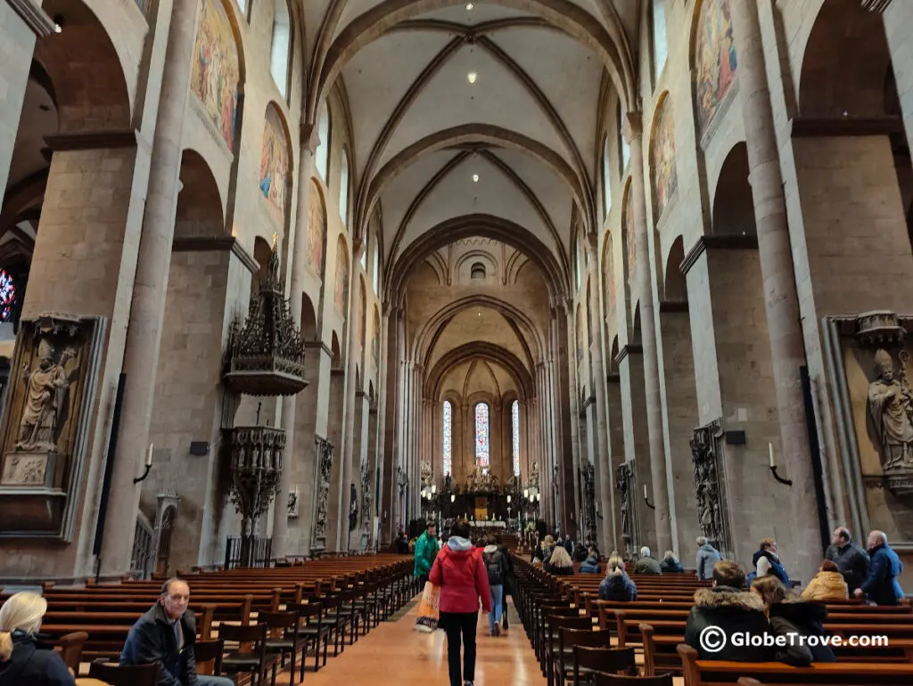 The Mainz Cathedral is one of the most impressive things to see in Mainz.