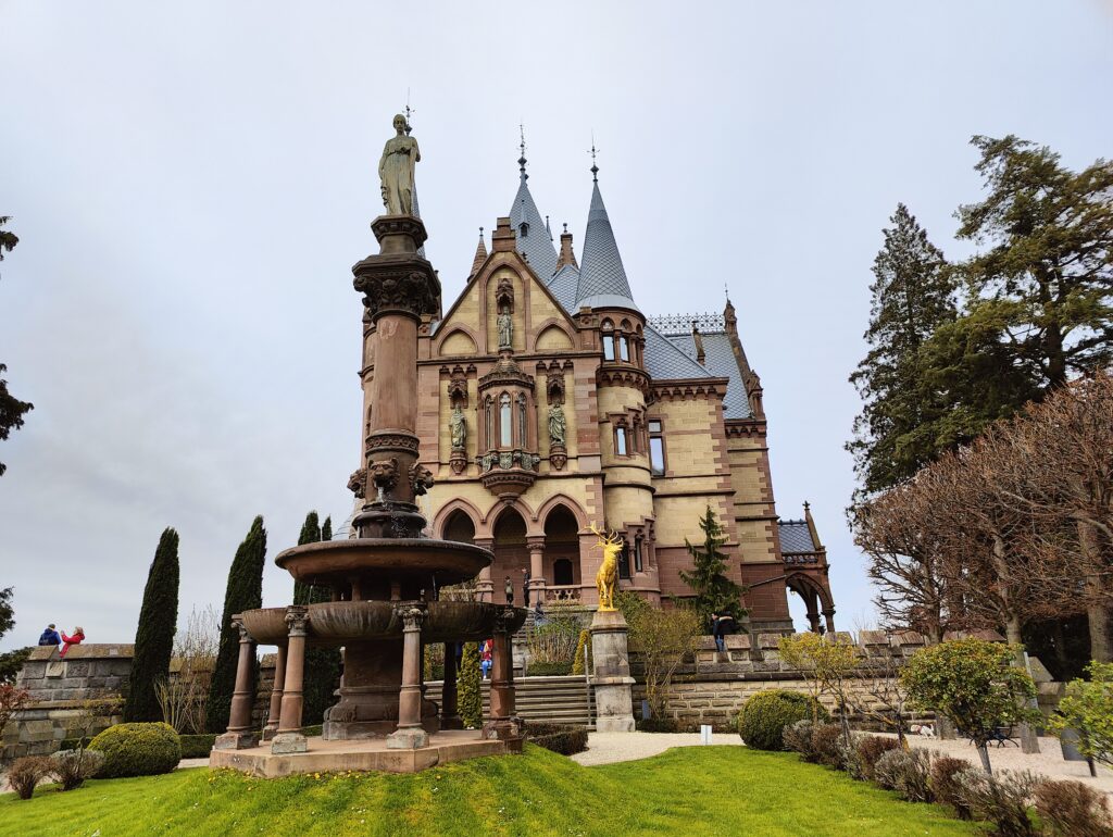 I think the first impression that I had of Schloss Drachenburg was WOW! 