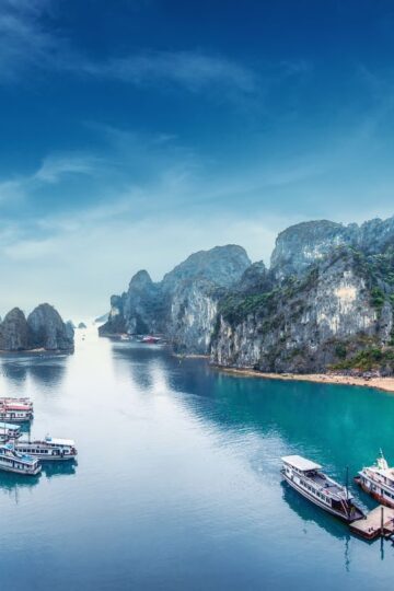6 Luxury Halong Bay Cruises That You Will Want To Book Now! 18 Luxury Halong bay cruise