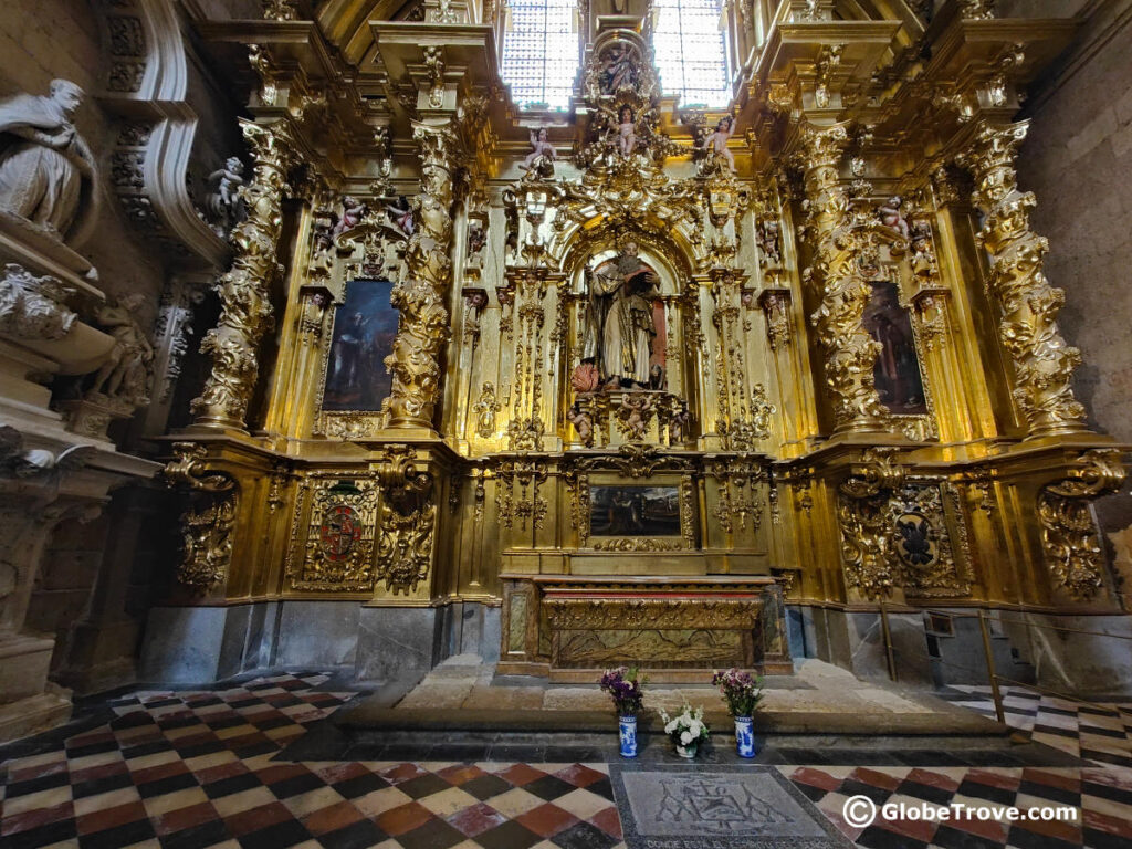 You can see how intricate the altars in the Segovia Cathedral are.