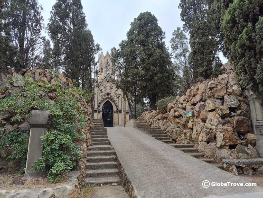 You can also pay a visit to the Montjuic Cemetery. 