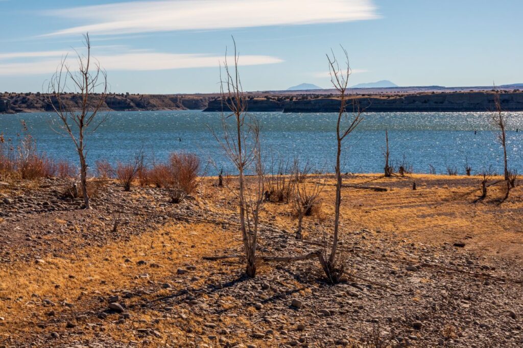 Looking for fun campgrounds in  Colorado? Lake Pueblo State Park is a great choice!