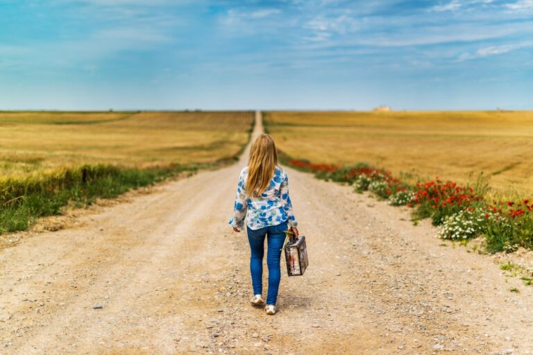 Walking captions and quotes