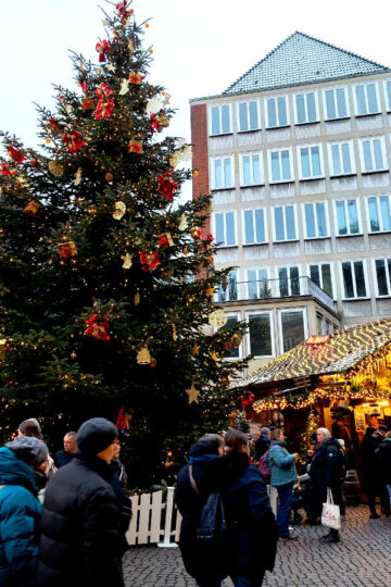 Christmas Markets In Bremen + 6 Cool Things To Do In Winter 11 The cool Christmas markets in Bremen