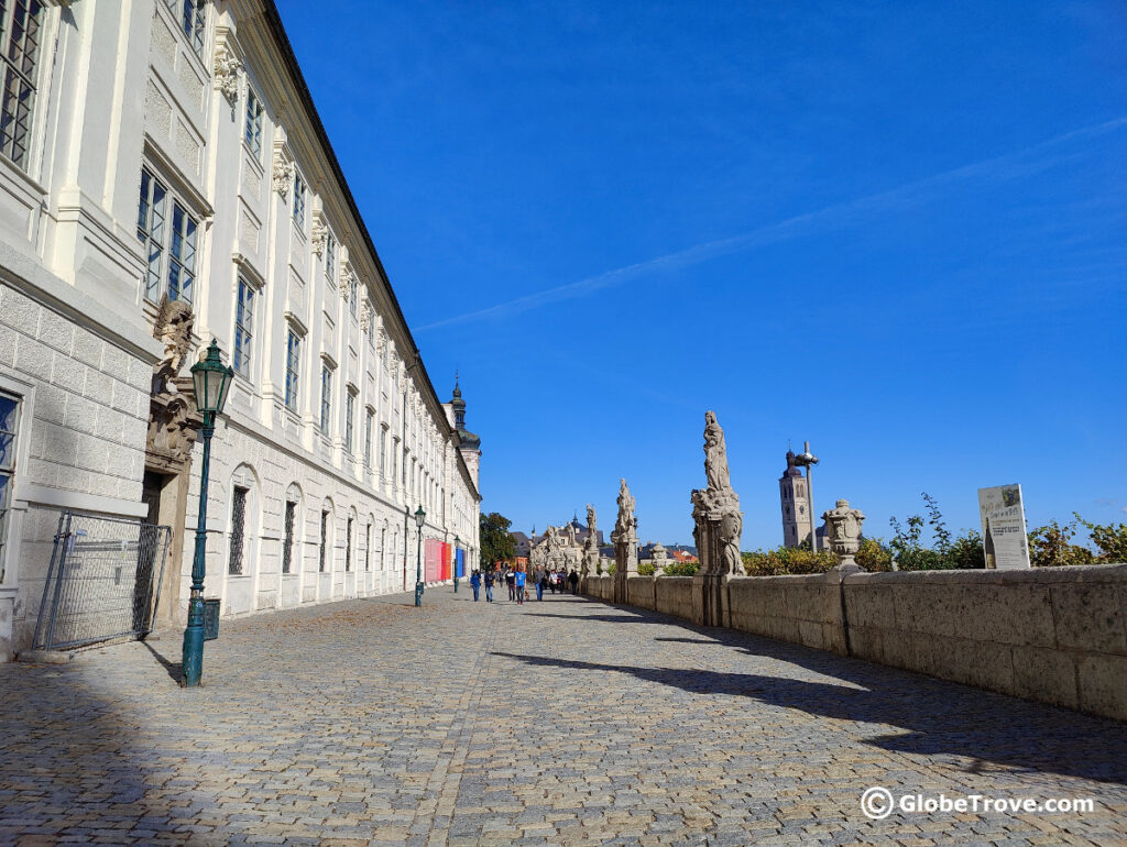 GASK on one side and the beautiful Galerie Soch on the other side just happens to be one of the cool things to do in Kutna Hora