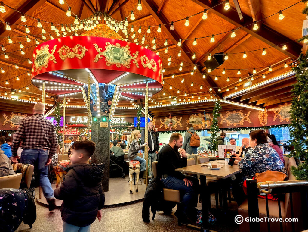 De Carrousel Pannenkoeken is a popular place to eat in Amsterdam especially for people with young kids.