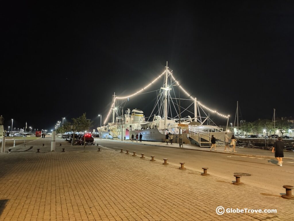 9 Extremely Cool Things to do in Viana Do Castelo 5 Centro do Mar is one of the coolest things to do in Viana do Castelo