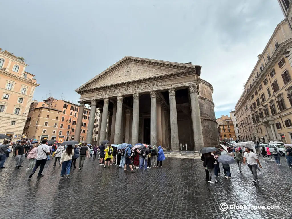 What to wear in Rome in May when it rains