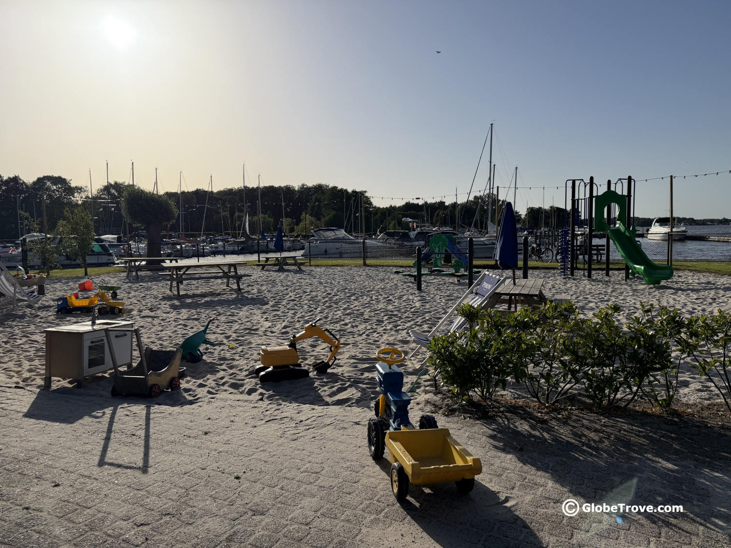 12 Great Kid Friendly Cafes & Restaurants In Groningen 8 the playground at He aan het water
