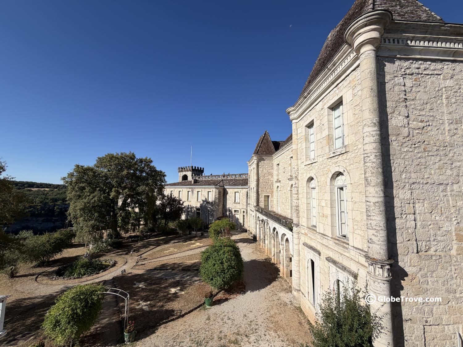 Things To Do In Rocamadour & How Not To Tire Yourself While Doing It 3 Ramparts of the city in Rocamadour